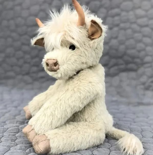 Sherum™ Highland Cow Plush Toy